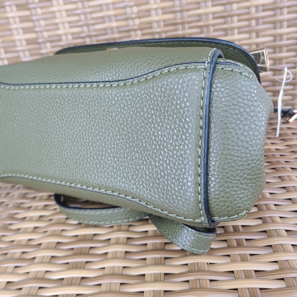 Marc Jacobs Mini Boho Grind Green Leather Shoulder Crossbody Bag Gold Hardware - Picture 11 of 16